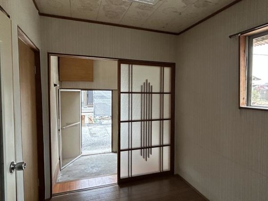 detached 大分県中津市中殿町３丁目1-1　グリーンパレス中津壱番館1階　102号