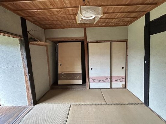 detached 大分県中津市中殿町３丁目1-1　グリーンパレス中津壱番館1階　102号