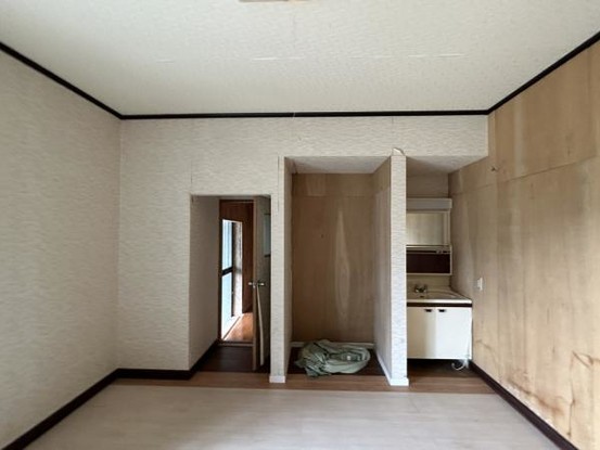 detached 大分県中津市中殿町３丁目1-1　グリーンパレス中津壱番館1階　102号