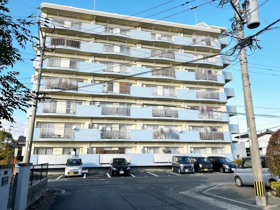 apartment 大分県中津市中殿町３丁目1-1　グリーンパレス中津壱番館1階　102号