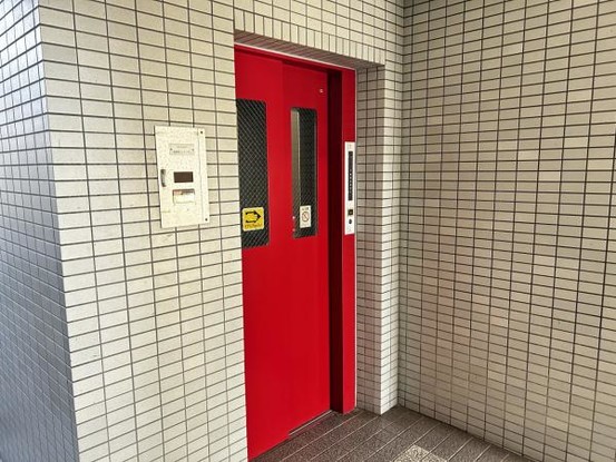 apartment 大分県中津市中殿町３丁目1-1　グリーンパレス中津壱番館1階　102号