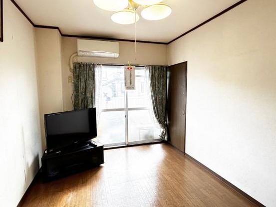 apartment 大分県中津市中殿町３丁目1-1　グリーンパレス中津壱番館1階　102号