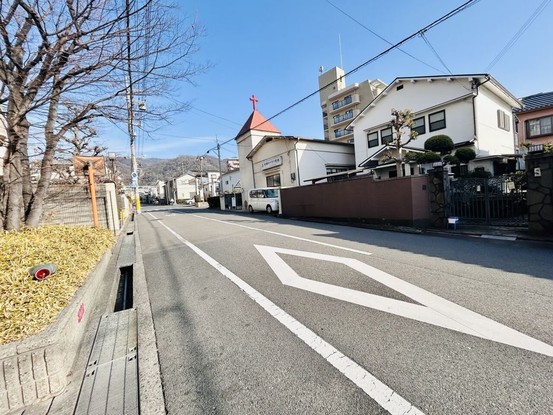 apartment 大阪府東大阪市南荘町
地図を見る