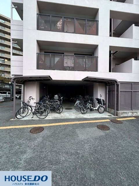 apartment 大阪府東大阪市南荘町
地図を見る