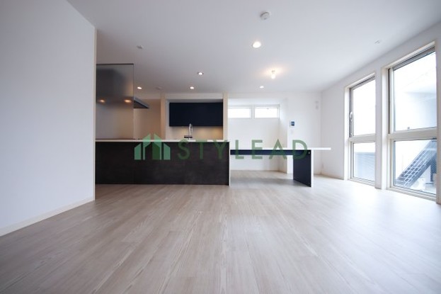 townhouse 神奈川県横浜市西区楠町16-1 CITY　BLDG　3F