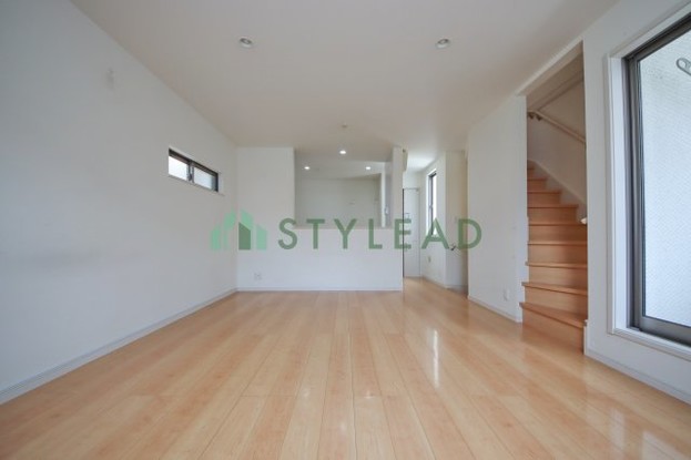 townhouse 神奈川県横浜市西区楠町16-1 CITY　BLDG　3F