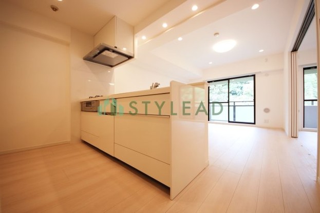 apartment 神奈川県横浜市西区楠町16-1 CITY　BLDG　3F