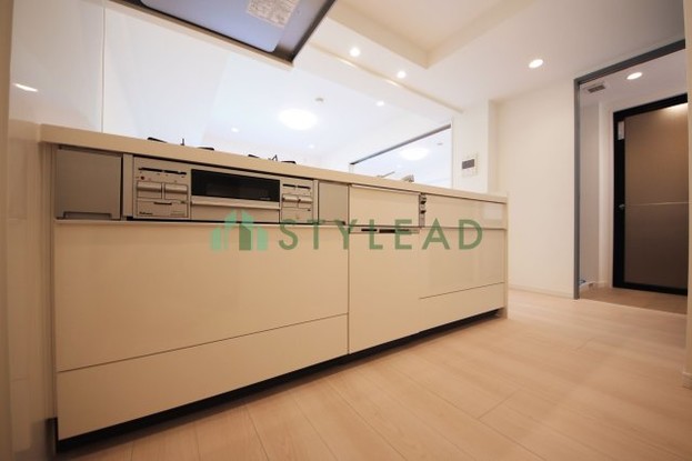 apartment 神奈川県横浜市西区楠町16-1 CITY　BLDG　3F
