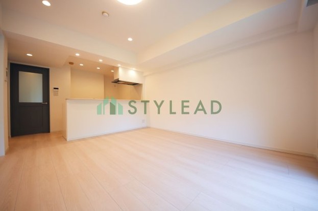 apartment 神奈川県横浜市西区楠町16-1 CITY　BLDG　3F