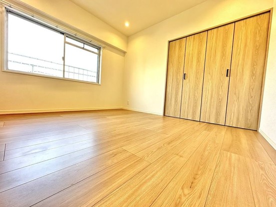 apartment 埼玉県入間市大字下藤沢1317-1 ヨークマート入間1階