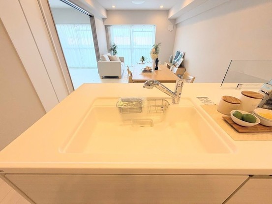 apartment 埼玉県入間市大字下藤沢1317-1 ヨークマート入間1階