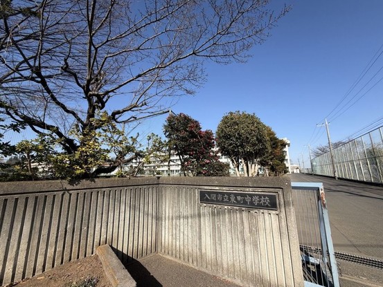 apartment 埼玉県入間市大字下藤沢1317-1 ヨークマート入間1階