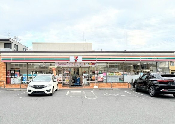 apartment 埼玉県入間市大字下藤沢1317-1 ヨークマート入間1階