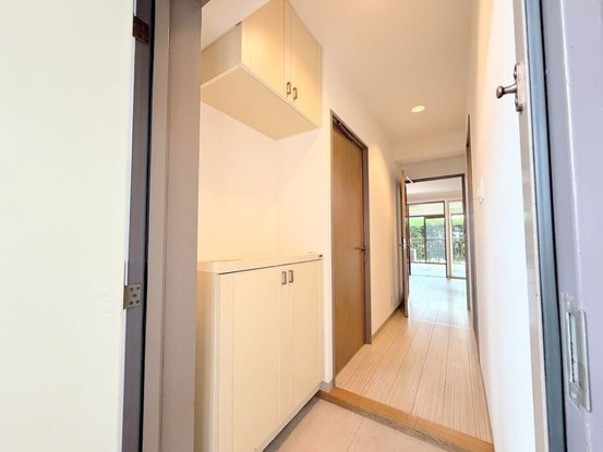 apartment 埼玉県入間市大字下藤沢1317-1 ヨークマート入間1階