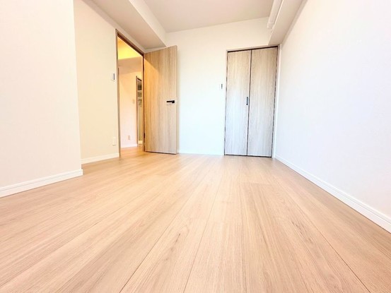 apartment 埼玉県入間市大字下藤沢1317-1 ヨークマート入間1階