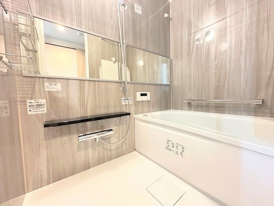 apartment 埼玉県入間市大字下藤沢1317-1 ヨークマート入間1階
