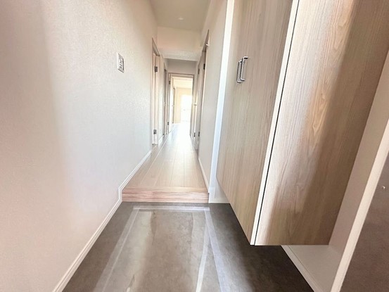 apartment 埼玉県入間市大字下藤沢1317-1 ヨークマート入間1階