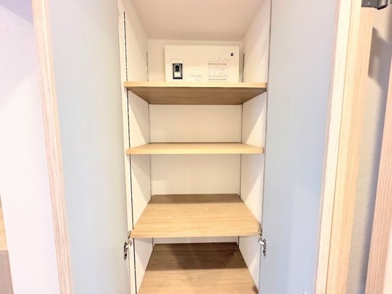apartment 埼玉県入間市大字下藤沢1317-1 ヨークマート入間1階