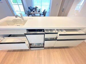 apartment 埼玉県入間市大字下藤沢1317-1 ヨークマート入間1階