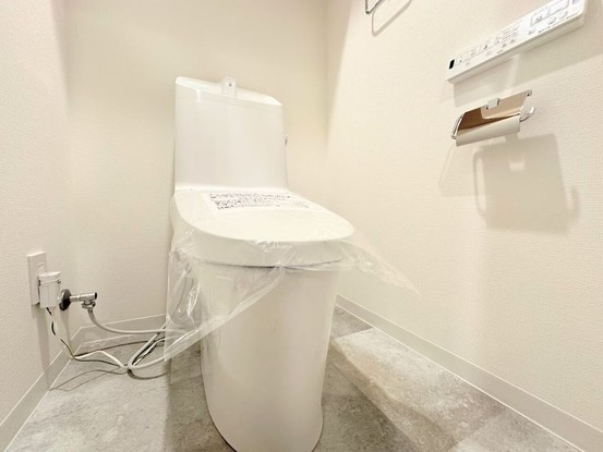 apartment 埼玉県入間市大字下藤沢1317-1 ヨークマート入間1階