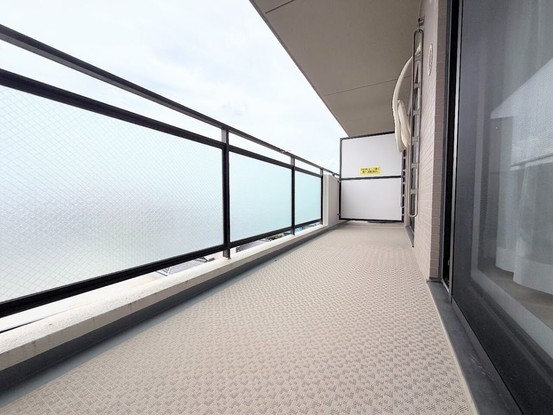 apartment 埼玉県入間市大字下藤沢1317-1 ヨークマート入間1階