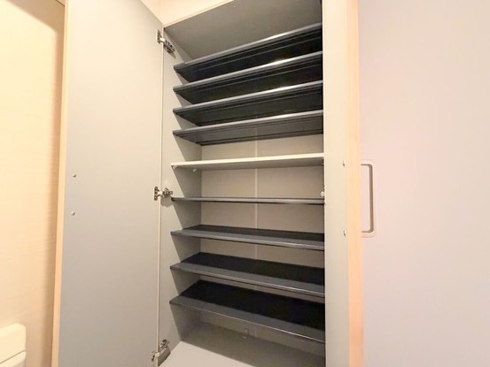 apartment 埼玉県入間市大字下藤沢1317-1 ヨークマート入間1階