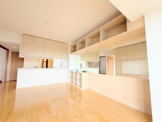 apartment 埼玉県入間市大字下藤沢1317-1 ヨークマート入間1階