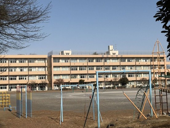 apartment 埼玉県入間市大字下藤沢1317-1 ヨークマート入間1階