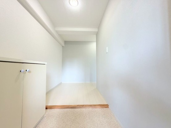 apartment 埼玉県入間市大字下藤沢1317-1 ヨークマート入間1階