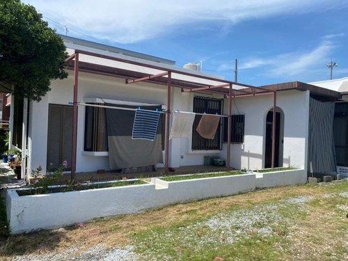 detached 沖縄県那覇市小禄１丁目沖縄県那覇市小禄1-21-25 高良荘１階