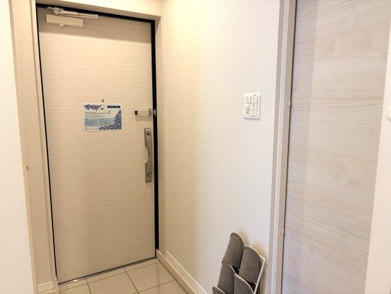 apartment 沖縄県那覇市小禄１丁目沖縄県那覇市小禄1-21-25 高良荘１階