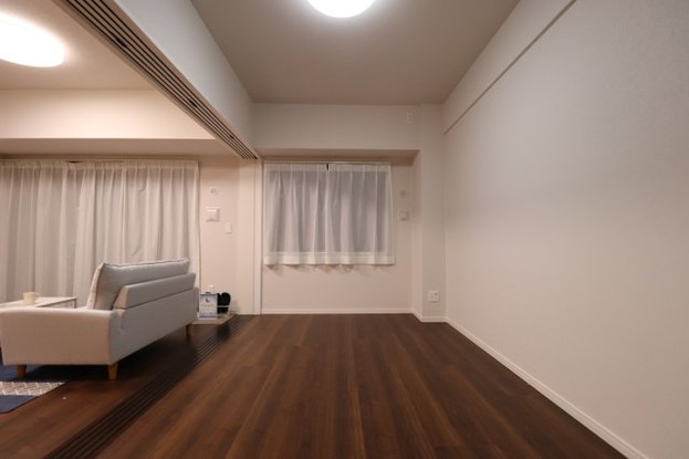 apartment 沖縄県那覇市小禄１丁目沖縄県那覇市小禄1-21-25 高良荘１階