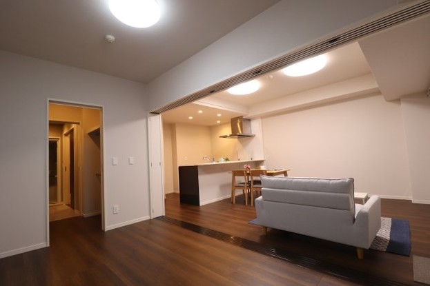 apartment 沖縄県那覇市小禄１丁目沖縄県那覇市小禄1-21-25 高良荘１階