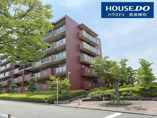apartment 奈良県奈良市神功５丁目１－５ 、１階　ハウスドゥ奈良神功