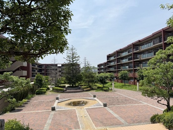 apartment 奈良県奈良市神功５丁目１－５ 、１階　ハウスドゥ奈良神功
