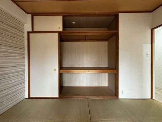 apartment 奈良県奈良市神功５丁目１－５ 、１階　ハウスドゥ奈良神功