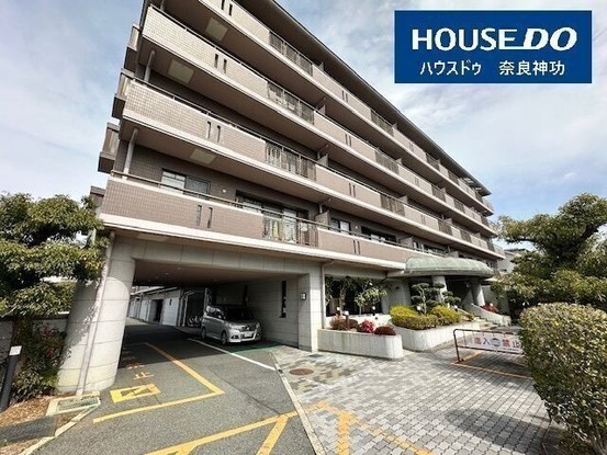apartment 奈良県奈良市神功５丁目１－５ 、１階　ハウスドゥ奈良神功