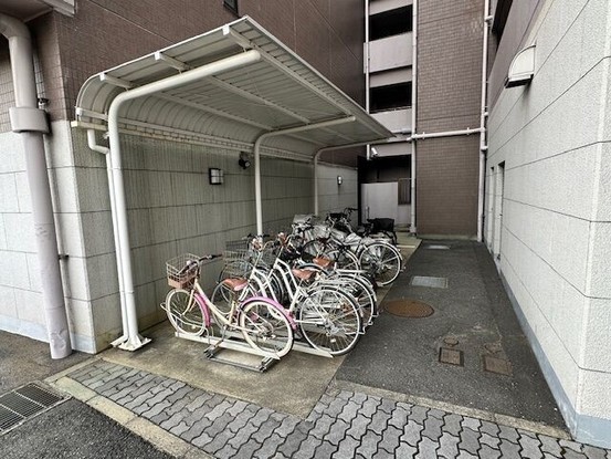 apartment 奈良県奈良市神功５丁目１－５ 、１階　ハウスドゥ奈良神功