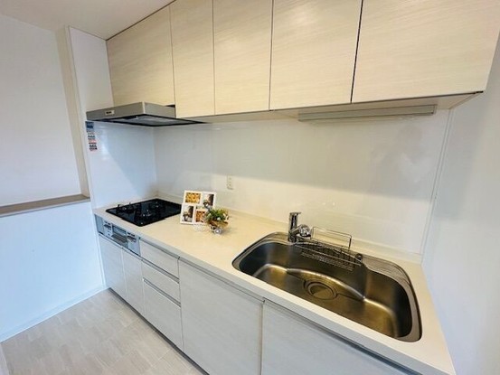 apartment 奈良県奈良市神功５丁目１－５ 、１階　ハウスドゥ奈良神功