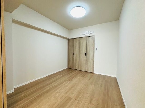 apartment 奈良県奈良市神功５丁目１－５ 、１階　ハウスドゥ奈良神功
