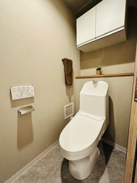 apartment 奈良県奈良市神功５丁目１－５ 、１階　ハウスドゥ奈良神功