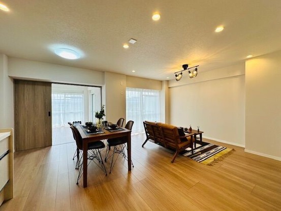 apartment 奈良県奈良市神功５丁目１－５ 、１階　ハウスドゥ奈良神功