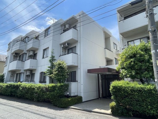 apartment 東京都小平市仲町652-3 マ・メゾンビル１階