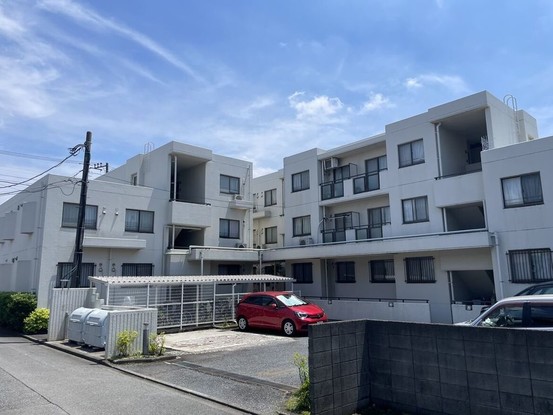 apartment 東京都小平市仲町652-3 マ・メゾンビル１階