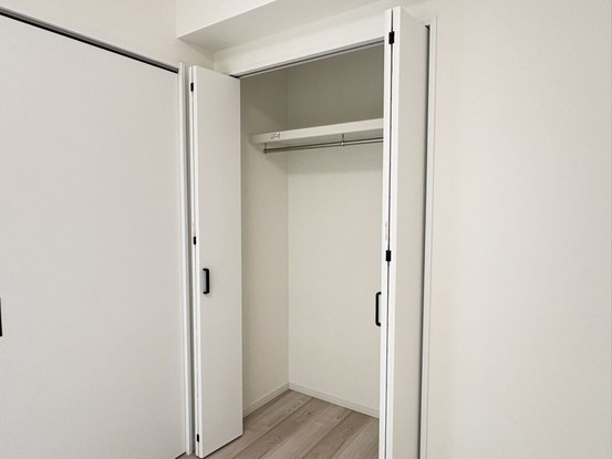 apartment 東京都小平市仲町652-3 マ・メゾンビル１階