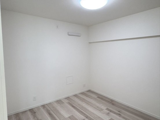 apartment 東京都小平市仲町652-3 マ・メゾンビル１階