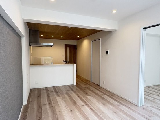 apartment 東京都小平市仲町652-3 マ・メゾンビル１階