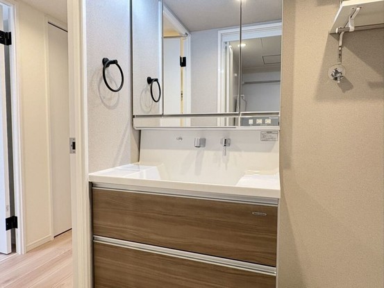 apartment 東京都小平市仲町652-3 マ・メゾンビル１階