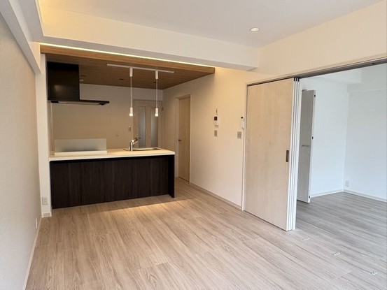 apartment 東京都小平市仲町652-3 マ・メゾンビル１階