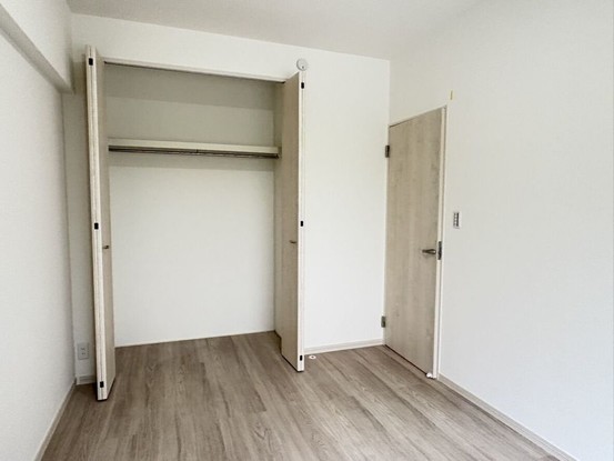 apartment 東京都小平市仲町652-3 マ・メゾンビル１階